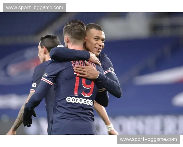 尼姆vs雷恩：南法绿茵的铁血浪漫与布列塔尼的红色风暴